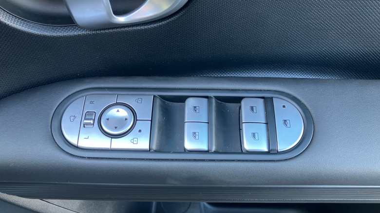 Hyundai IONIQ 5 125kW SE Connect 58 kWh 5dr Auto Electric Hatchback